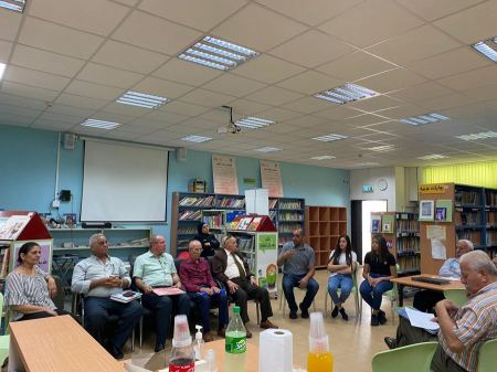 طلّاب مدارس طوبا الزّنغريّة يلتقون وفدًا من الادباء